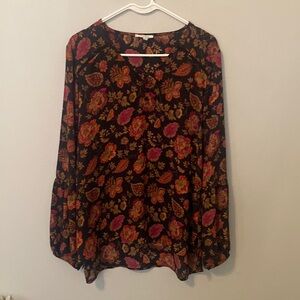 Maurices Black V-Neck Longsleeve with Warm Tone Floral Pattern + Cuff [Size: L]